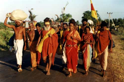 Kataragama Pada Yatra pilgrims set out from Mullaitivu to Kataragama